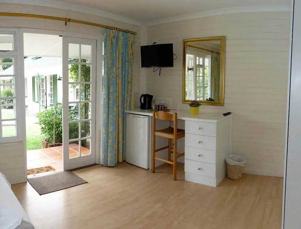 Somer Place B&B Somerset West 3*,  Afrique du Sud
